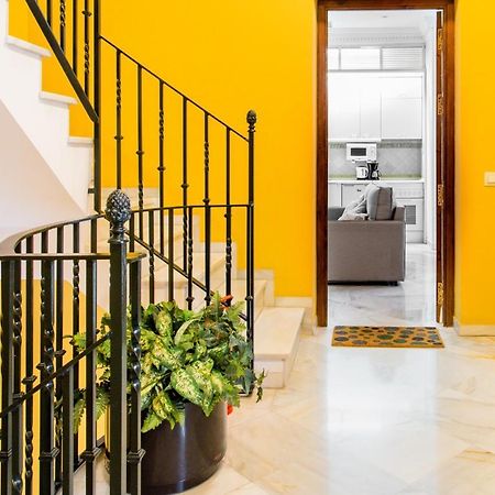 Magico Apartamento En Casa Palacio Del Siglo XVII Séville Extérieur photo