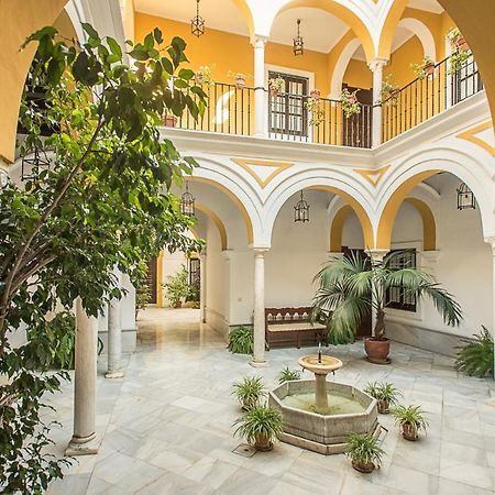 Magico Apartamento En Casa Palacio Del Siglo XVII Séville Extérieur photo