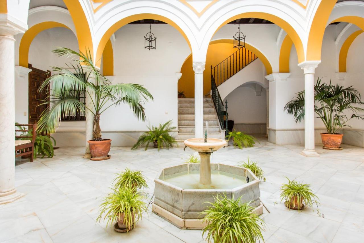 Magico Apartamento En Casa Palacio Del Siglo XVII Séville Extérieur photo