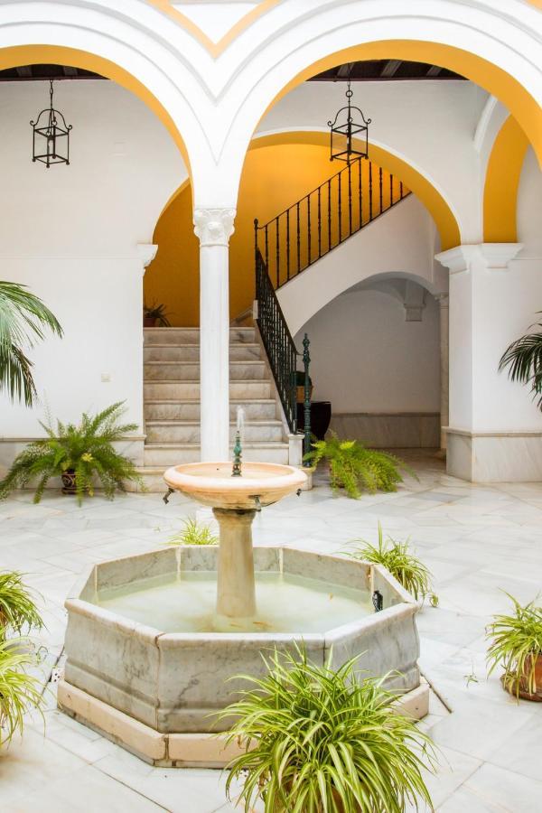 Magico Apartamento En Casa Palacio Del Siglo XVII Séville Extérieur photo